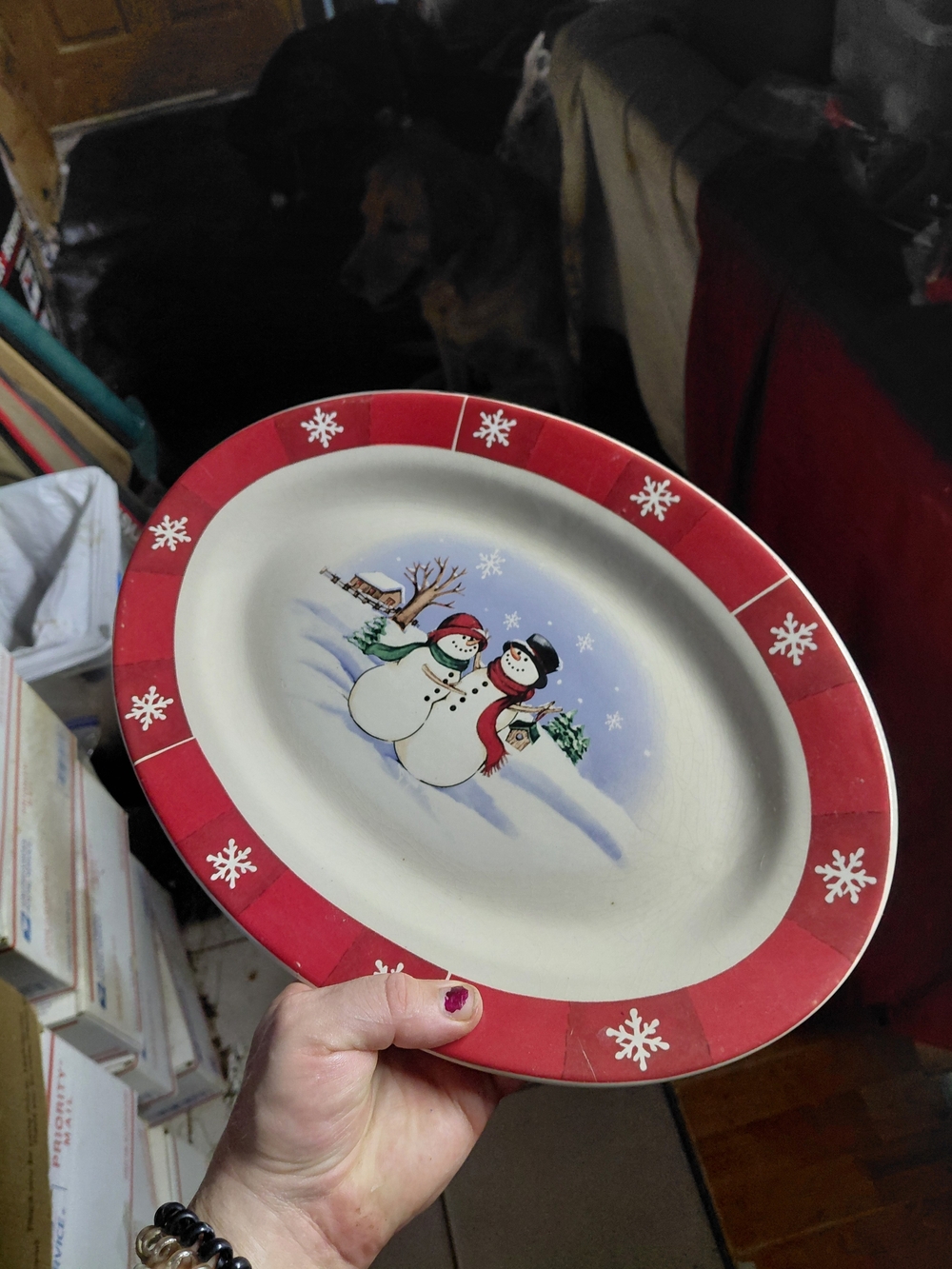 Royal Seasons snowman oval platter features a festive red border  white. 14"